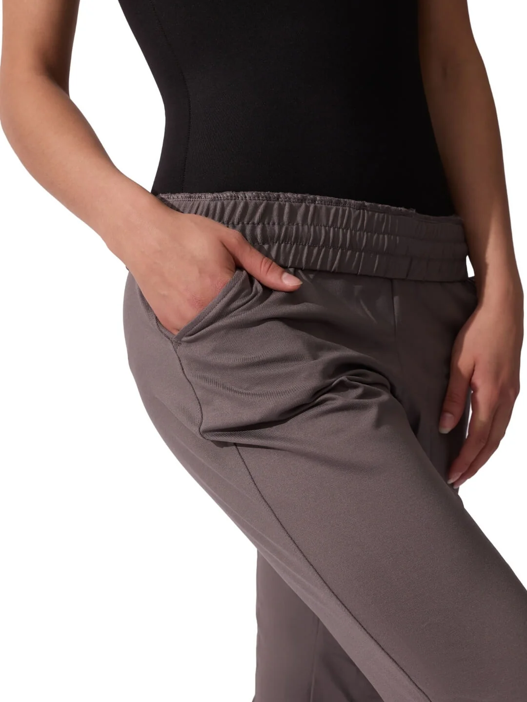 Studio Collection Jogger - Image 3